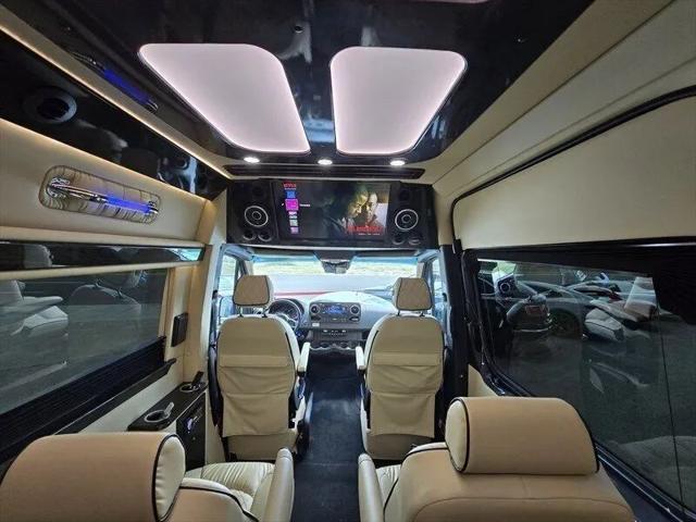 2022 Mercedes-Benz Sprinter 2500 Standard Roof V6