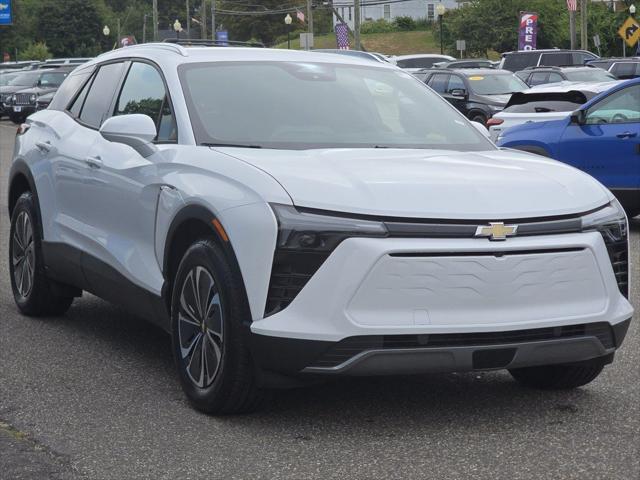 2025 Chevrolet V Blazer RWD LT