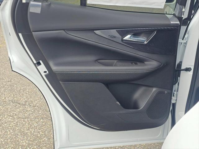 2025 Chevrolet V Blazer RWD LT
