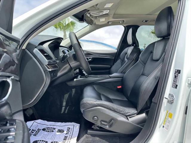 2019 Volvo XC90 T6 Momentum