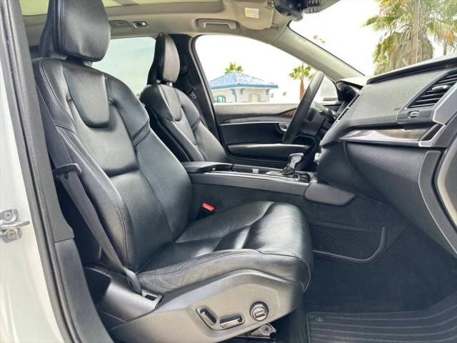 2019 Volvo XC90 T6 Momentum