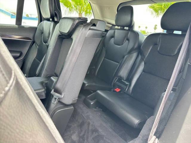 2019 Volvo XC90 T6 Momentum