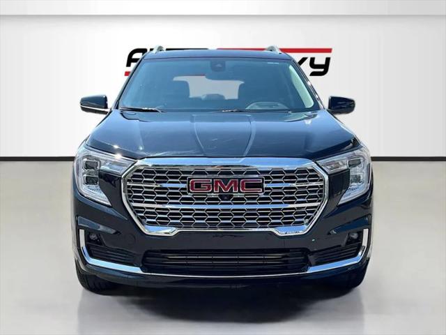 2024 GMC Terrain AWD Denali