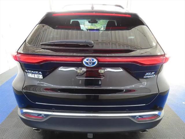2023 Toyota Venza XLE
