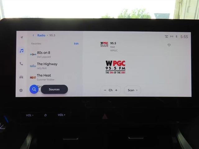 2023 Toyota Venza XLE