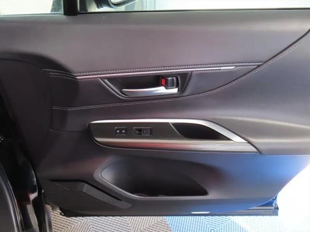 2023 Toyota Venza XLE