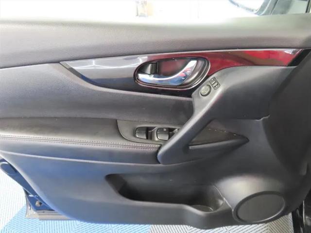 2022 Nissan Rogue Sport SL AWD Xtronic CVT