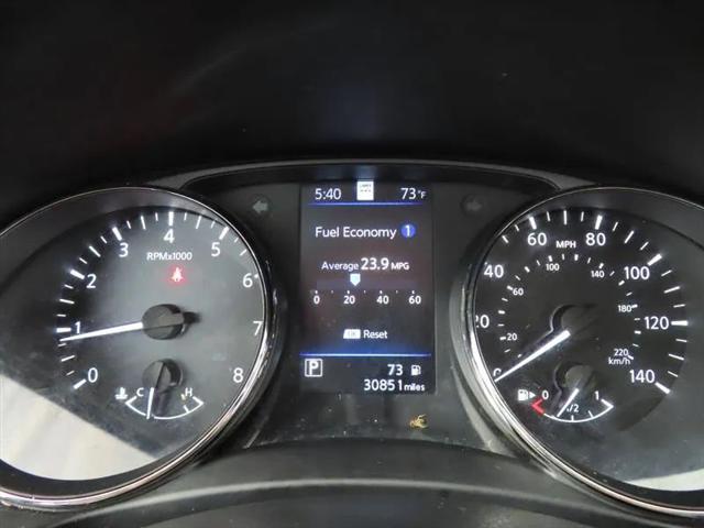 2022 Nissan Rogue Sport SL AWD Xtronic CVT
