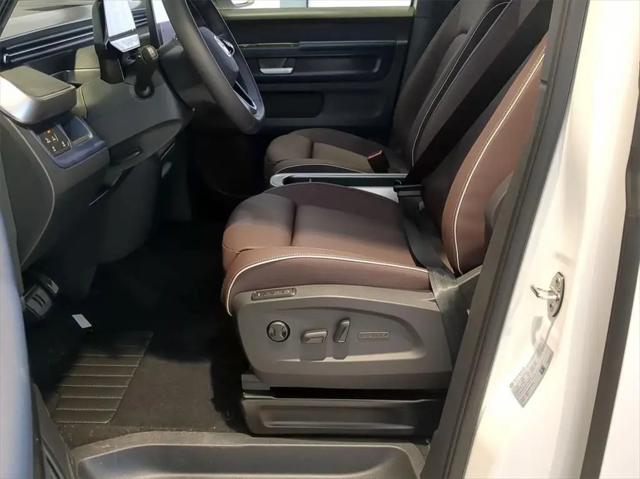2025 Volkswagen ID. Buzz Pro S