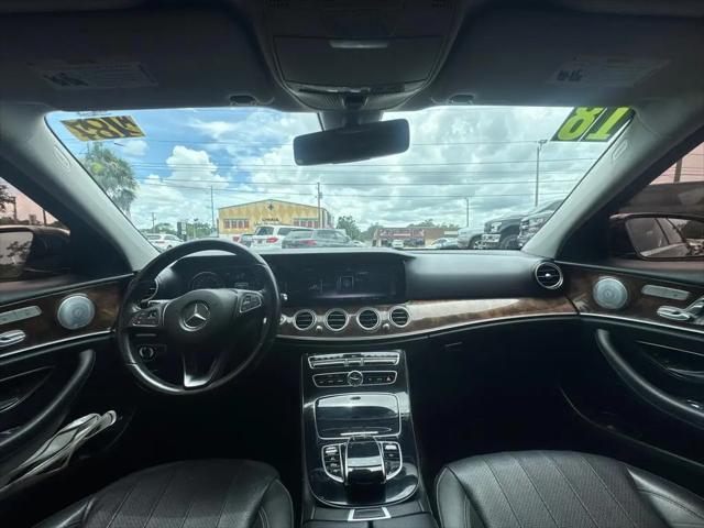2018 Mercedes-Benz E-CLASS E 300 E 300
