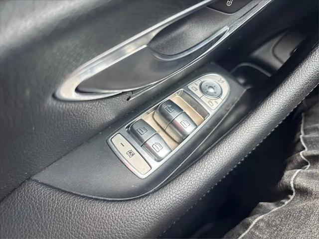 2018 Mercedes-Benz E-CLASS E 300 E 300