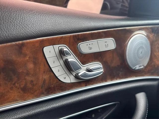 2018 Mercedes-Benz E-CLASS E 300 E 300