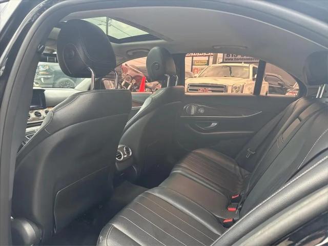 2018 Mercedes-Benz E-CLASS E 300 E 300