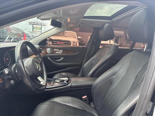 2018 Mercedes-Benz E-CLASS E 300 E 300