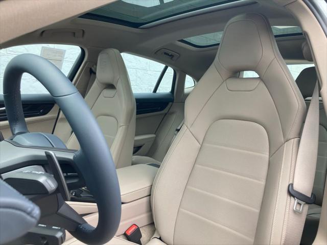 2025 Porsche Panamera Unknown