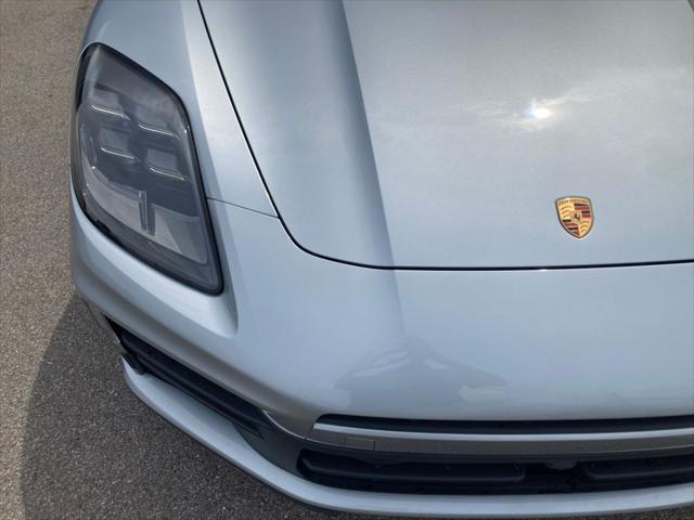 2025 Porsche Panamera Unknown