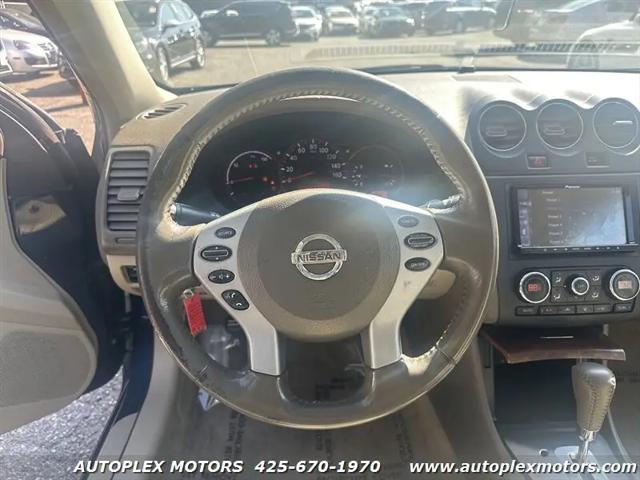 2009 Nissan Altima Base