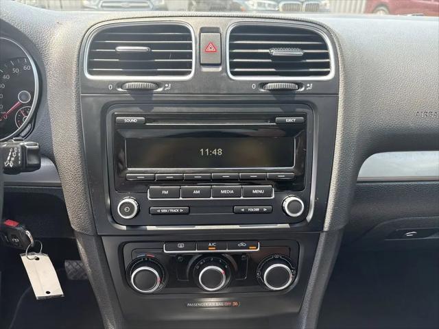 2013 Volkswagen Golf 2.5L 4-Door