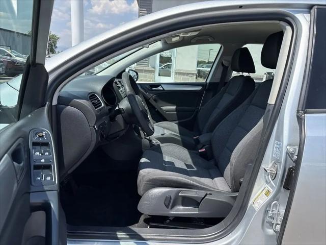 2013 Volkswagen Golf 2.5L 4-Door