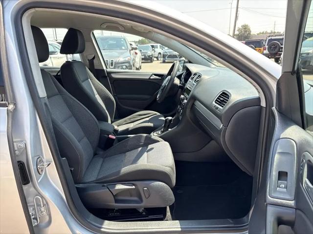 2013 Volkswagen Golf 2.5L 4-Door