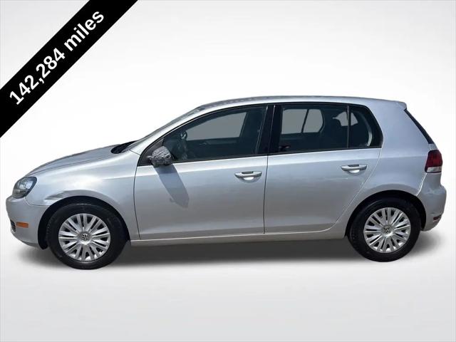 2013 Volkswagen Golf 2.5L 4-Door