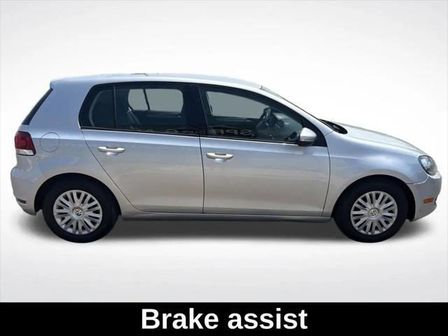 2013 Volkswagen Golf 2.5L 4-Door