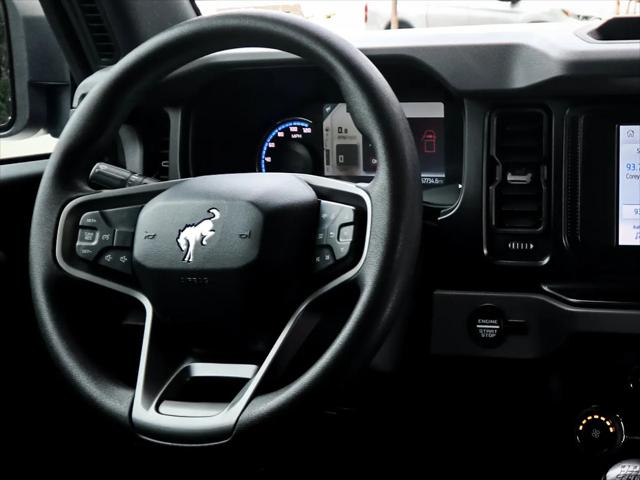 2021 Ford Bronco Base