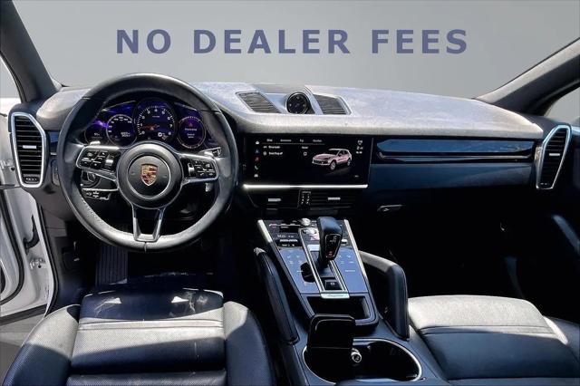 2022 Porsche Cayenne Platinum Edition