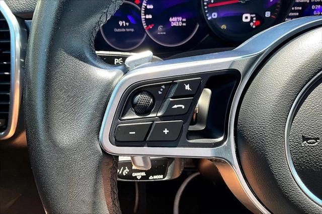 2022 Porsche Cayenne Platinum Edition