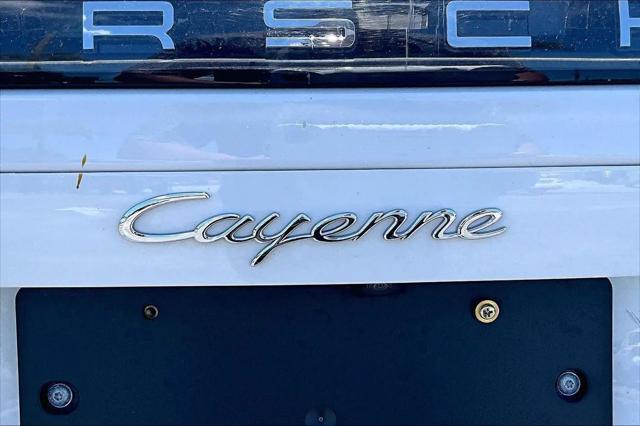 2022 Porsche Cayenne Platinum Edition