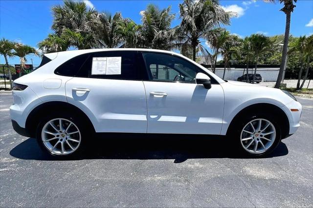 2022 Porsche Cayenne Platinum Edition