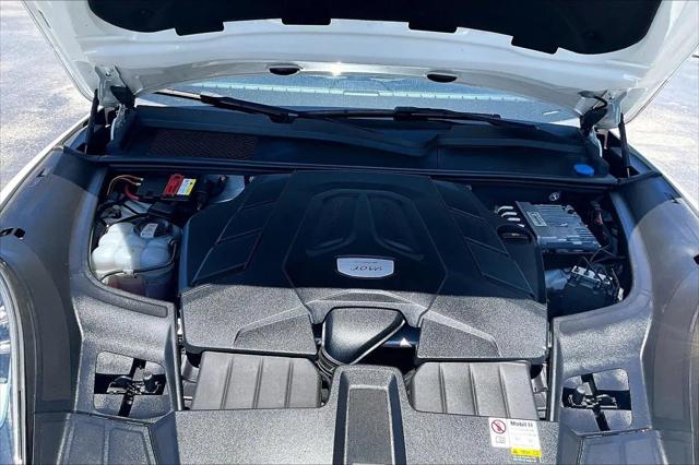 2022 Porsche Cayenne Platinum Edition