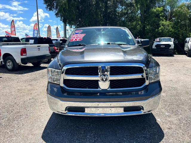 2022 Ram 1500 Classic SLT Crew Cab 4x4 5'7" Box