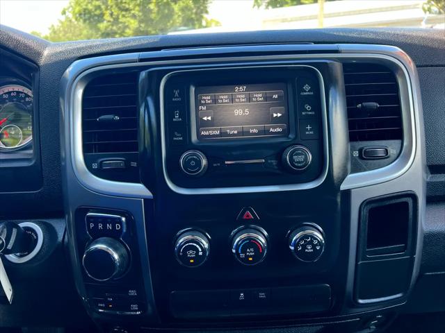 2022 Ram 1500 Classic SLT Crew Cab 4x4 5'7" Box