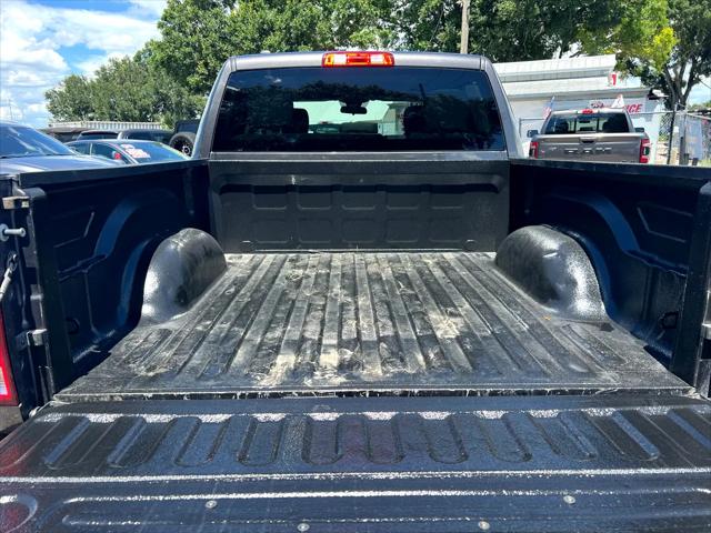 2022 Ram 1500 Classic SLT Crew Cab 4x4 5'7" Box