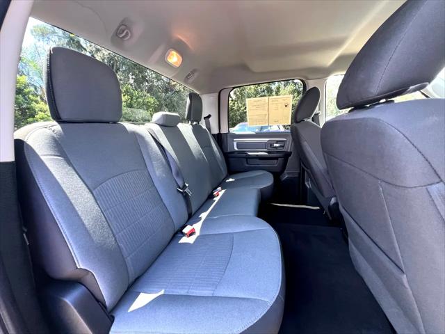 2022 Ram 1500 Classic SLT Crew Cab 4x4 5'7" Box