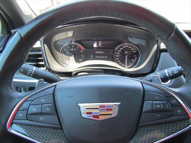 2021 Cadillac XT5 AWD Sport