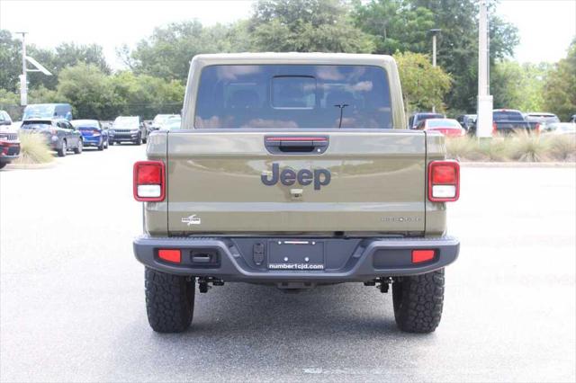 2025 Jeep Gladiator GLADIATOR HIGH TIDE 4X4 2025 Jeep Gladiator GLADIATOR HIGH TIDE 4X4