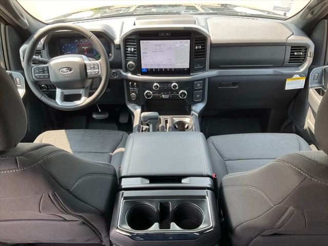 2025 Ford F-150 XLT 2025 Ford F-150 XLT