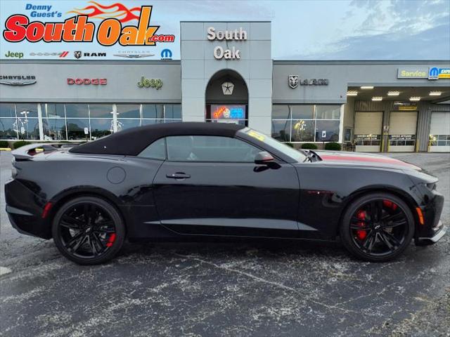 2023 Chevrolet Camaro RWD Convertible 2LT