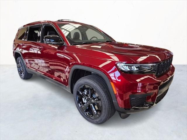 2025 Jeep Grand Cherokee GRAND CHEROKEE L ALTITUDE X 4X4