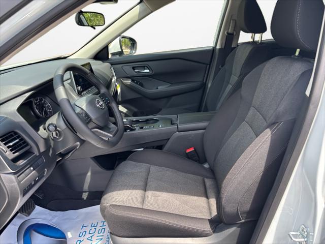 2025 Nissan Rogue SV FWD