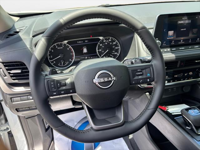2025 Nissan Rogue SV FWD