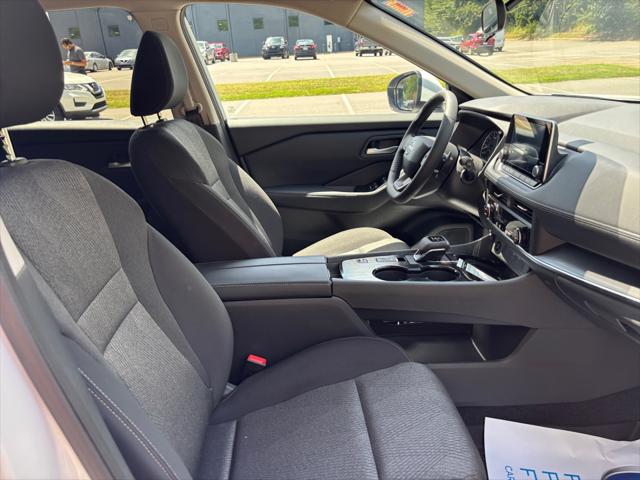 2025 Nissan Rogue SV FWD