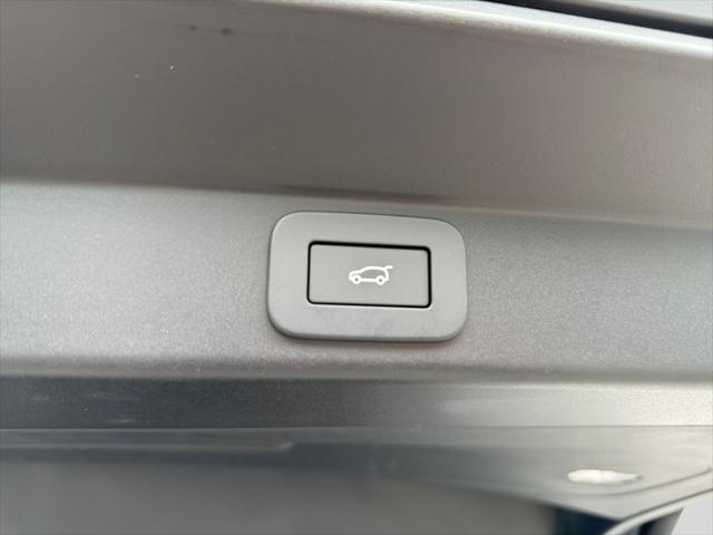 2025 Land Rover Range Rover Sport P400 Dynamic SE