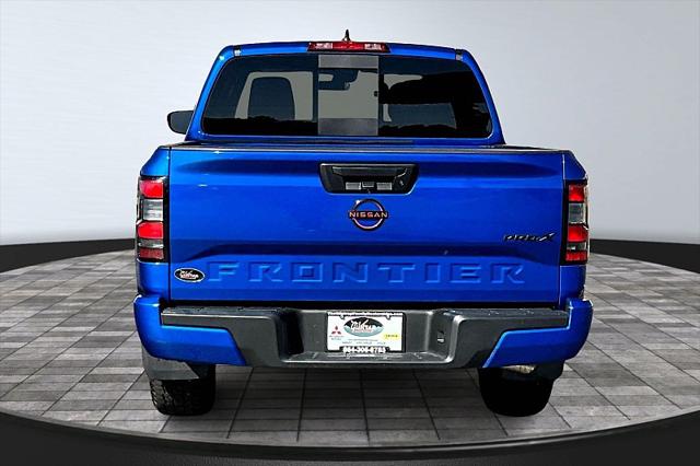 2024 Nissan Frontier Crew Cab PRO-X 4x2