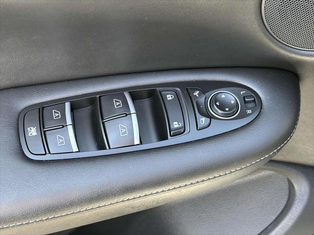 2022 INFINITI QX50 LUXE AWD [10]