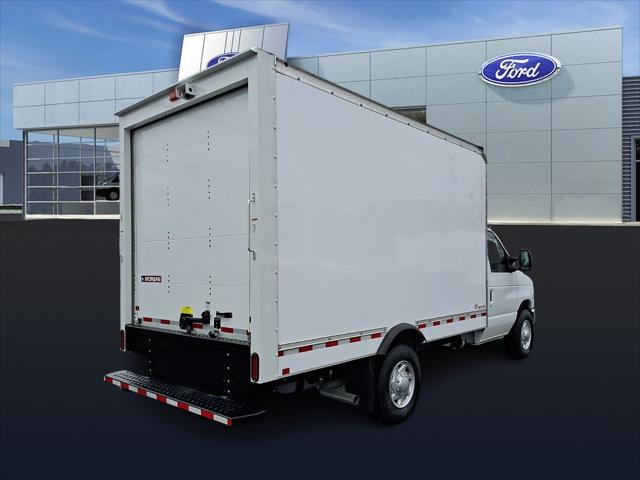 2025 Ford E-350 Cutaway Base Cutaway