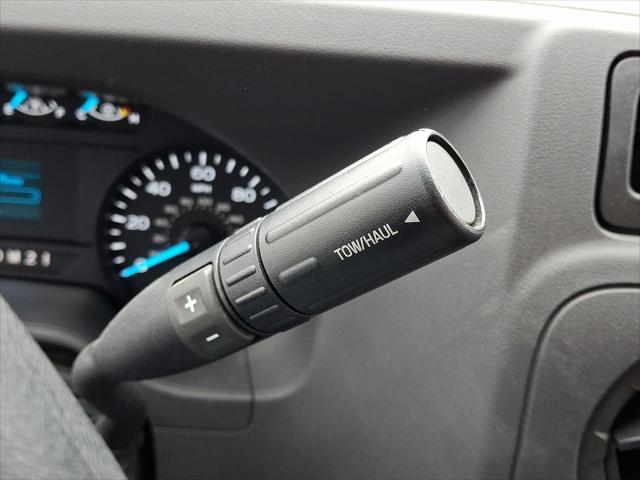 2025 Ford E-350 Cutaway Base Cutaway