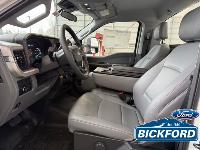 2025 Ford F-550 XL